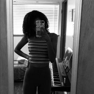 Meet your Posher, Ava